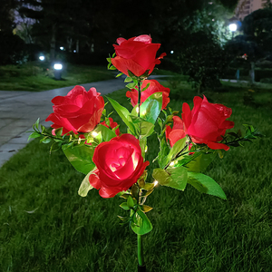 新款户外7头太阳能贵妃玫瑰花庭院花园装饰仿真花灯LED地插草坪灯