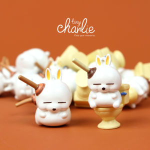 出口日本原单散货MASHIMARO贱兔矇矇兔流氓兔摆件玩具人偶模型