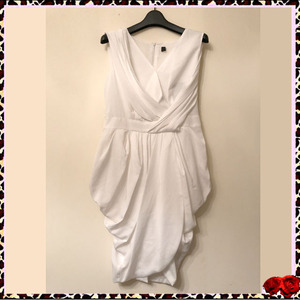 高端女装品牌米休缇misuity白色贝壳造型连衣裙