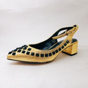 vm商场专柜品牌断码清仓撤柜尖头牢固帽钉金色羊皮舞魅全羊皮女鞋