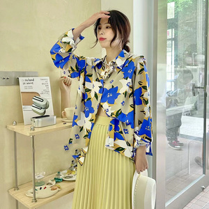 气质ol风大花印花时尚长袖衬衫女春外穿内搭配外套宽松显瘦上衣