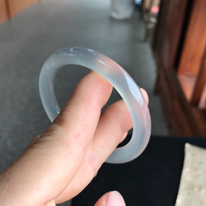 纯天然圆条女手镯玛瑙玉石玉髓巴西原矿冰飘翡翠种圈口50到60