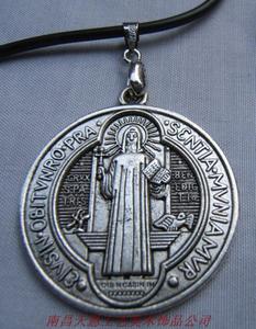 买一送二天主教圣物外贸精品圣本笃中号驱魔圣牌项坠饰品