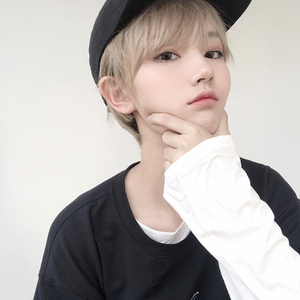 个性魅力女生假发不规则刘海短直发波波头帅气干练黑色短发发