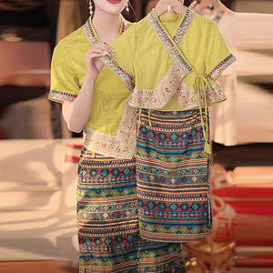 亲子装2024新款母女复古民族风夏季傣族演出服短袖半身裙两件套潮