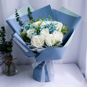11朵白玫瑰蓝色包装花束福州花店鲜花同城速递厦门生日情人节