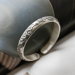 纯银女手镯足银999复古梅花开口雪花银手镯哑光古法手工素雅镯子