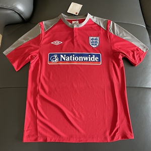 茵宝 umbro 英格兰国家队 2009款 球员版训练 短袖 激光透气孔