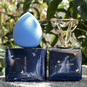 雅诗兰黛蓝色美妆蛋细腻亲水海绵水滴脸部彩妆画妆工具金色收纳托