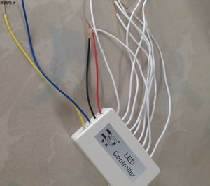 12 v led鹰眼灯diy5-8路选择转向流水扫描第9路刹车灯亮led控制器