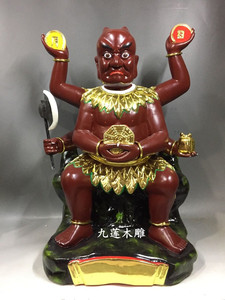 盘古神像