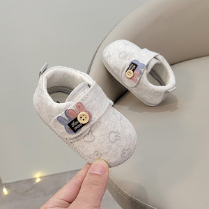 春秋季宝宝鞋子0-1岁婴儿鞋软底防滑学步鞋0-3-9-12个月8幼儿鞋新