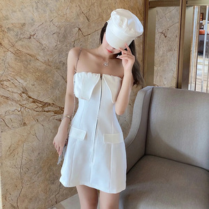 气质一字肩拉链抹胸裙多穿法可拆卸泡泡袖收腰显瘦工装风连衣裙夏