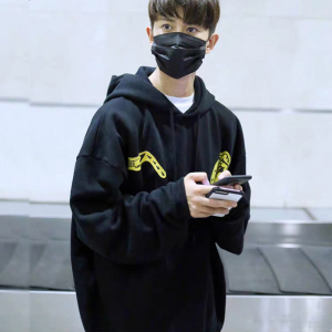 任嘉伦同款连帽卫衣学生宽松上衣女印花口袋2021秋冬加绒加厚外套