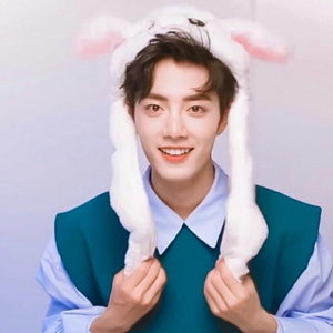 肖战同款帽子一捏耳朵会动的兔子帽子毛绒