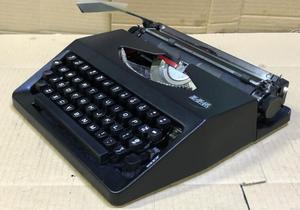 [VINTAGE]英雄牌HERO黑色豆绿色金属老式英文打字机  可正常使用