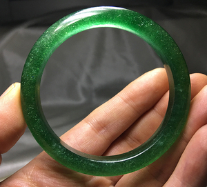 吾欢喜绿草莓晶手镯菠菜绿女款天然绿色水晶镯子饰品礼物