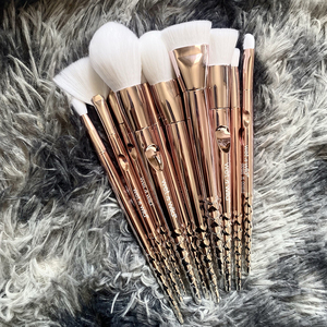 限量版大牌10支化妆刷套装专业刷子平价散粉刷眼影刷软毛金属质感