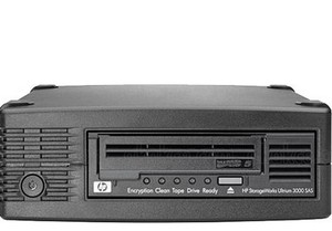库存全新HP/惠普 StoreEver LTO5傲群3000 SAS外置磁带机 EH958B