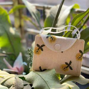 刺绣小雏菊皆川明风口罩收纳夹纯手工夹层口罩包妖手记小红书同款