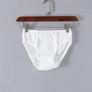 沐系列专柜撤柜女装白色高腰纯白三角少女一条装内裤 66023