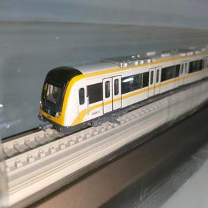 昆明地铁四4号线静态仿真合金火车模型玩具礼品摆件现货成品包邮