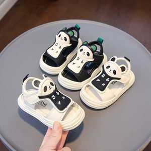 芭芭鸭2024夏季新款包头儿童凉鞋女童鞋子男童小童宝宝夏款熊猫鞋