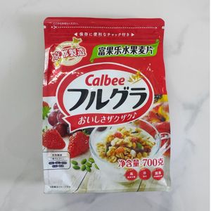 日本calbee卡乐比水果麦片700g营养即食冲饮北海道富国富乐谷物