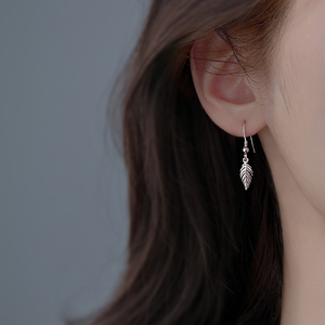 925纯银树叶耳环女韩国气质长款耳坠高级感森系复古超仙小耳饰品