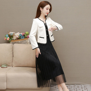 欣伊卡璐6868 春秋新连衣裙两件套套裙时尚韩版女上衣外套 百褶裙