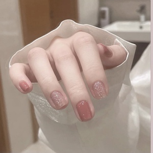 秋冬酒红豆沙穿戴美甲成品温柔短款钻甲片婚甲新娘小红书网红ins