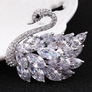 新光饰品天鹅胸针