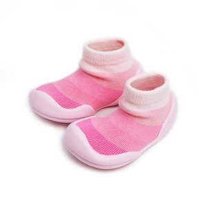 小包子妈妈 ggomoosin地板鞋宝宝学步鞋婴儿步前软底室