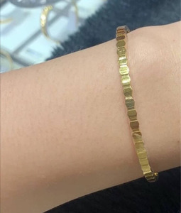 代购国内周大福 足金 菱形块 手镯 蜂窝 蜂巢 约21克638工f218571