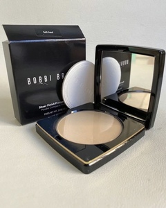 bobbi brown 芭比布朗蜜粉饼控油哑光质感粉质细腻隐形猫孔01淡金