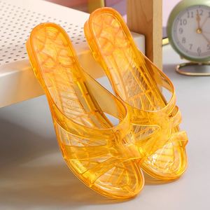 老式拖鞋怀旧经典女土凉拖水晶塑料拖鞋防滑夏款居家女透明拖鞋.