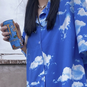 夏季韩版ins原宿风港风复古个性天空蓝印花宽松短袖衬衫上衣男女