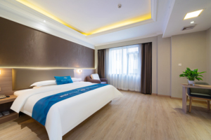 莫林精选酒店(株洲银城店)豪华大床房