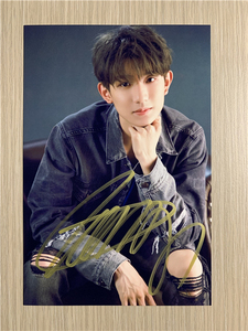 『冲冠』tfboys王源亲笔签名照片新款热门经典24款现货6寸定妆照