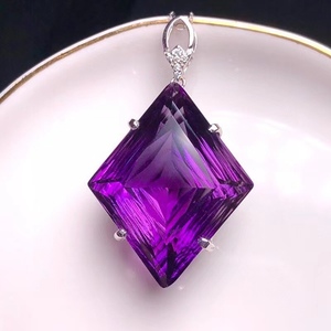天然巴西紫水晶菱形吊坠,刻面925银镶嵌 裸石规格30.24.14mm