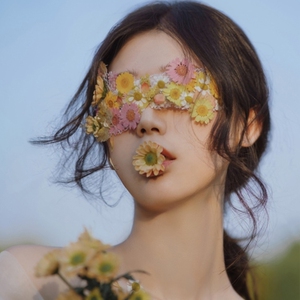 网红法式拍照蒙眼干花丝带瓣眼罩贴脸部蕾丝写真新娘装饰妆容造型