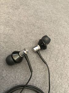 SONY经典 索尼 MDR-EX85 短线版 配延长线 黑色 库存货 数量不多