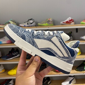 李宁1807少不入川 惟吾pro 单宁腰果花 联名限定牛仔蓝aecr051-2