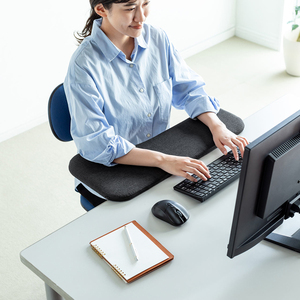 日本SANWA山业桌面延长延伸板手臂托键盘支架鼠标垫托电脑手托架