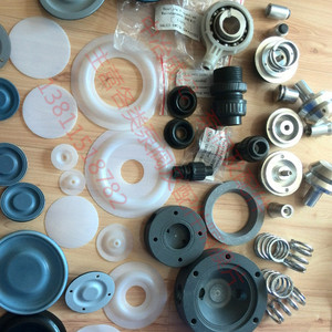 gm0120成纪南方gm0050 gm0240 gm0025隔膜片ptfe计量泵配件