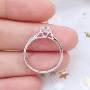 cvd人工合成钻石18k白金四爪钻戒扭臂群镶心形爪子显钻显大戒指