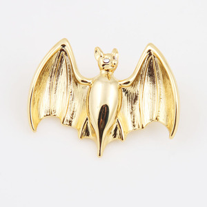 希哥弟思媞官网2020新款正品时尚高品质金色蝙蝠胸针别针配饰品女