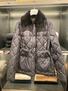 糖糖法国代购MONCLER23年新款女式菱格毛毛领收腰羽绒服CYGNE短款