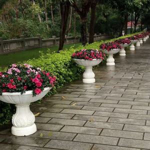 欧式庭院特大号花盆玻璃钢花钵室外装饰简约落地花器路边雕塑盆景