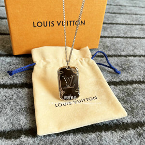 【现货】lv 路易威登 monogram 男士银色吊坠项链 m62484